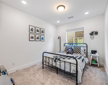 15130 Boisterous Way - Photo Thumbnail 24