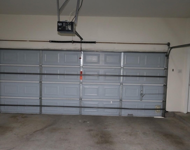 7102 Spring Run Lane - Photo Thumbnail 34