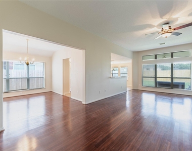 15334 Redbud Dale Court - Photo Thumbnail 2