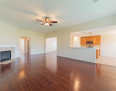 15334 Redbud Dale Court - Photo Thumbnail 3
