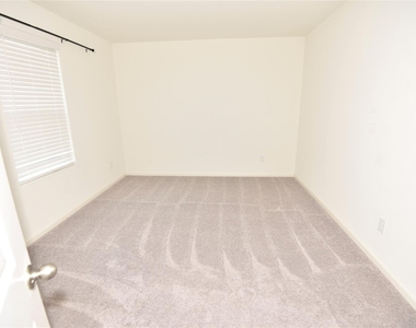 14706 Peaceful Way - Photo Thumbnail 11