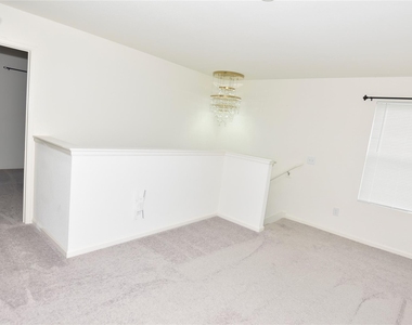 14706 Peaceful Way - Photo Thumbnail 12