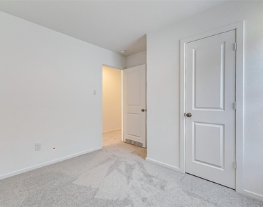 21438 Carosella Drive - Photo Thumbnail 24