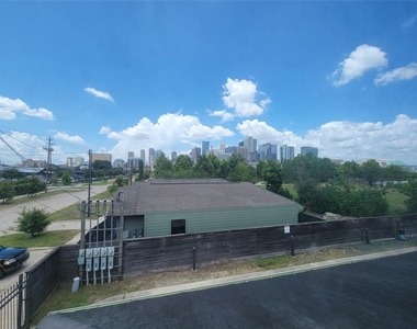 1414 Emancipation Avenue - Photo Thumbnail 28