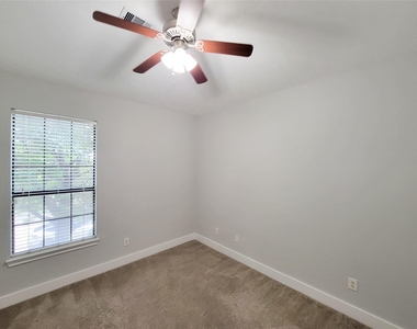 1414 Emancipation Avenue - Photo Thumbnail 23