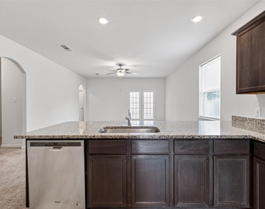2128 Mule Ridge Drive - Photo Thumbnail 4