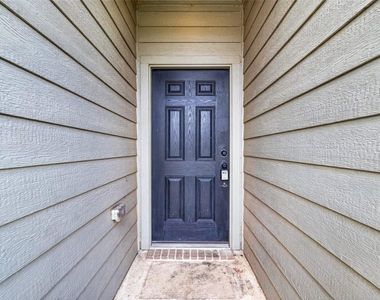 2128 Mule Ridge Drive - Photo Thumbnail 3