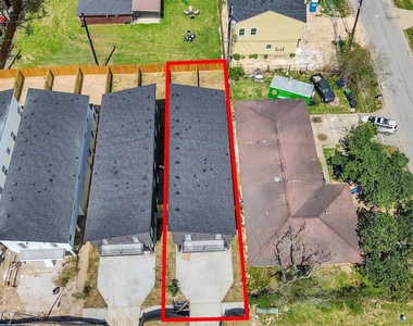 8639 Homewood Lane Unit B - Photo Thumbnail 20