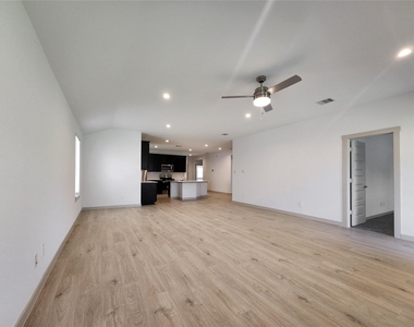30010 Ousel Falls Lane - Photo Thumbnail 15