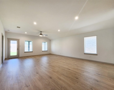 30010 Ousel Falls Lane - Photo Thumbnail 13
