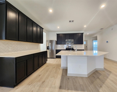 30010 Ousel Falls Lane - Photo Thumbnail 10