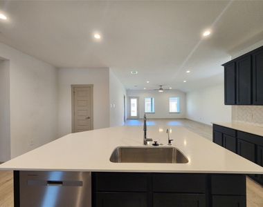30010 Ousel Falls Lane - Photo Thumbnail 11