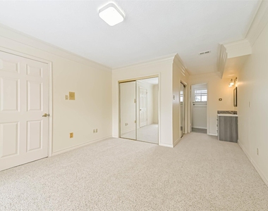 1410 Osborne Drive - Photo Thumbnail 20