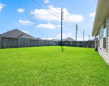 31243 Conover Drive - Photo Thumbnail 27