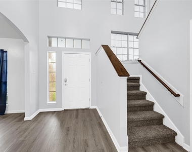 15019 Dunster Lane - Photo Thumbnail 2