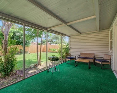 8018 Hammerly Boulevard - Photo Thumbnail 24