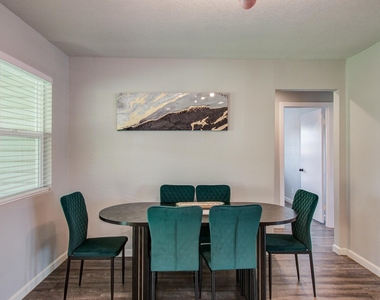 8018 Hammerly Boulevard - Photo Thumbnail 7