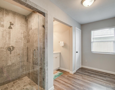 8018 Hammerly Boulevard - Photo Thumbnail 17