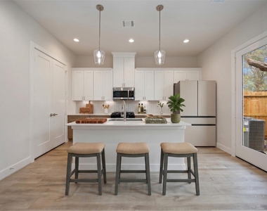 6108 De Campo St Street - Photo Thumbnail 1