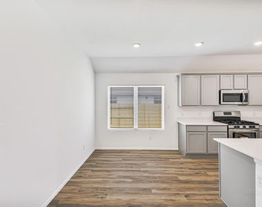 3718 Shadow Crest Lane - Photo Thumbnail 11