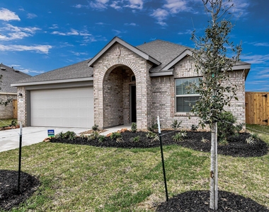 3718 Shadow Crest Lane - Photo Thumbnail 1