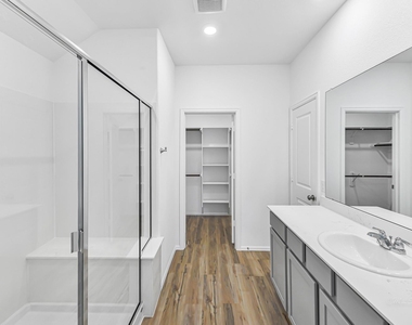 3718 Shadow Crest Lane - Photo Thumbnail 15
