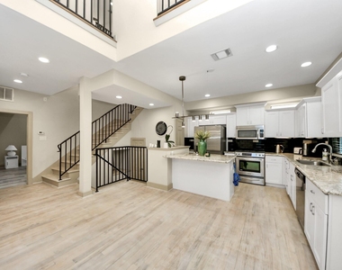 4510 Inker Street - Photo Thumbnail 9