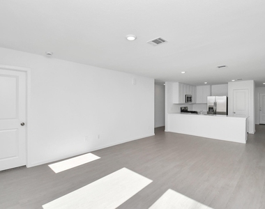 22760 Hackberry Leaf Drive - Photo Thumbnail 12