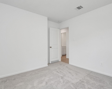 22760 Hackberry Leaf Drive - Photo Thumbnail 31