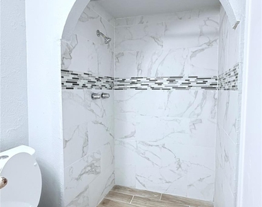 15507 Mira Monte Drive - Photo Thumbnail 17