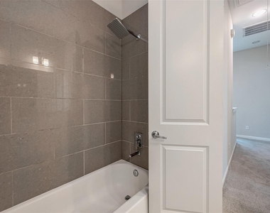 5610 Patrick Street - Photo Thumbnail 17