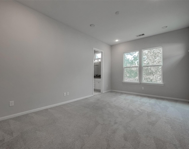 5610 Patrick Street - Photo Thumbnail 11