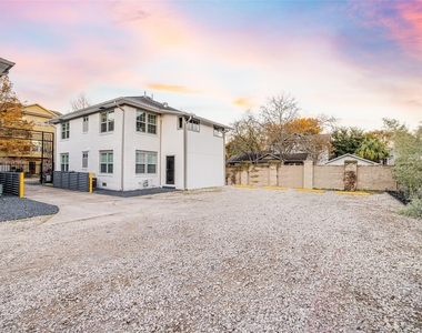601 Bomar Street - Photo Thumbnail 25
