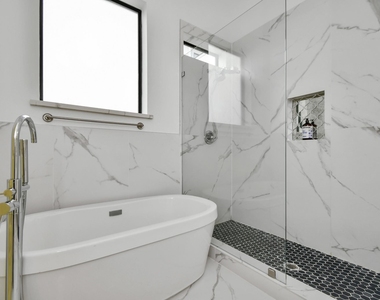 1705 Dunlavy Street - Photo Thumbnail 37