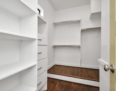 1705 Dunlavy Street - Photo Thumbnail 32