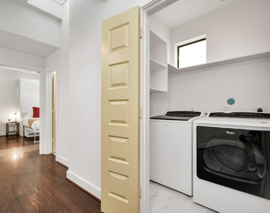 1705 Dunlavy Street - Photo Thumbnail 27