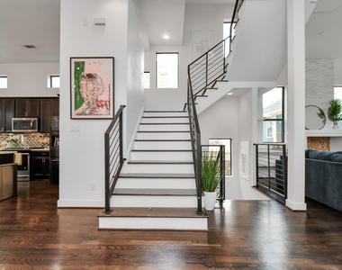 1705 Dunlavy Street - Photo Thumbnail 14