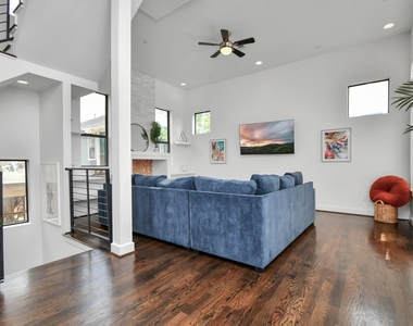 1705 Dunlavy Street - Photo Thumbnail 9