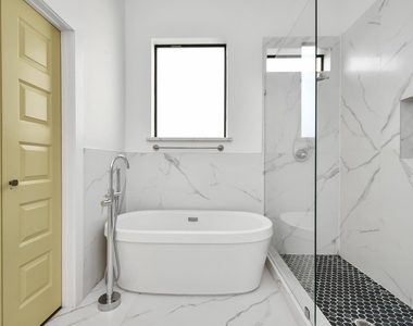 1705 Dunlavy Street - Photo Thumbnail 34