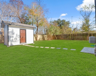 5123 Ridgeway Drive - Photo Thumbnail 18