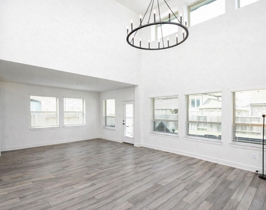 23714 Sweeny Valley Drive - Photo Thumbnail 14