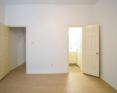 1511 Eden Meadows Drive - Photo Thumbnail 6