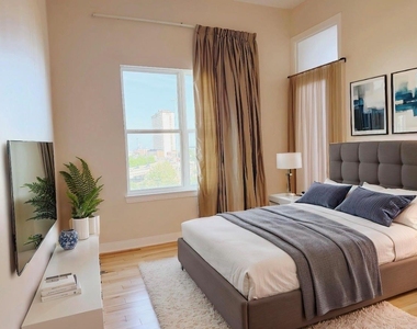 300 St Joseph Parkway - Photo Thumbnail 14