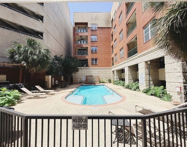 300 St Joseph Parkway - Photo Thumbnail 27
