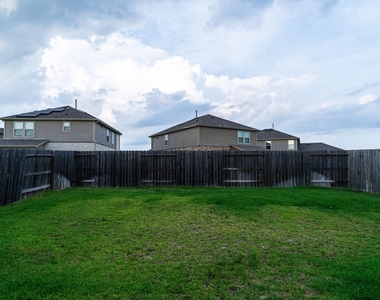 8214 Star Terrace Drive - Photo Thumbnail 18