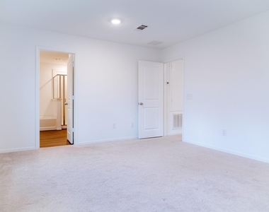 8214 Star Terrace Drive - Photo Thumbnail 29