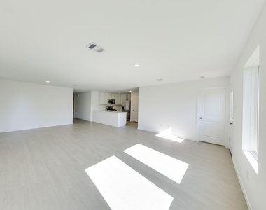 29043 Pearl Barley Way - Photo Thumbnail 8