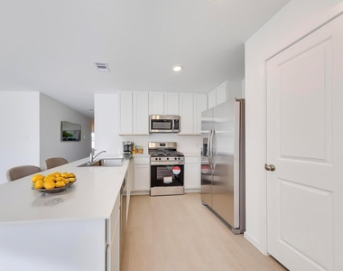 29043 Pearl Barley Way - Photo Thumbnail 5