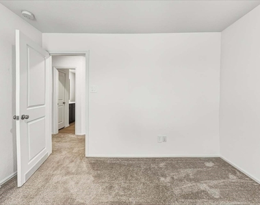 24118 Sundown View Lane - Photo Thumbnail 7