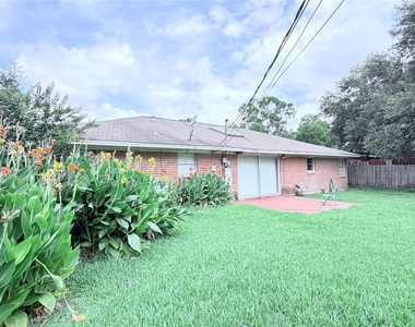 11119 Atwell Drive - Photo Thumbnail 23